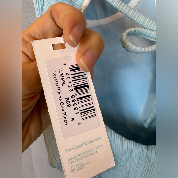 ✨2XHP✨Frankie’s Bikinis Lorelai Underwire Tie Back One-Piece Swimsuit- Sz Small - Picture 7 of 8